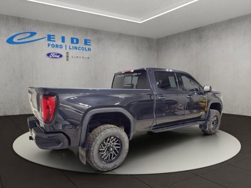 Used 2023 GMC Sierra 1500 AT4 w/ AT4 Preferred Package image 8