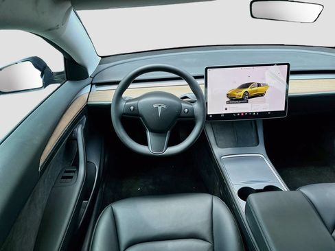 Used 2023 Tesla Model 3 Standard Range RWD image 22
