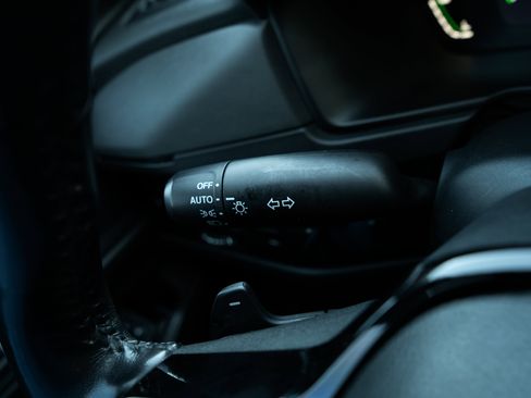 Certified 2025 Honda Accord Touring image 23