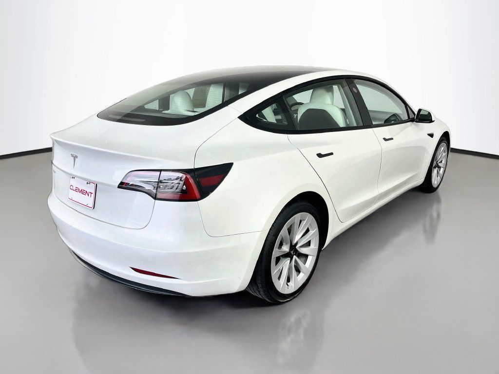 Used 2023 Tesla Model 3 Standard Range RWD image 7