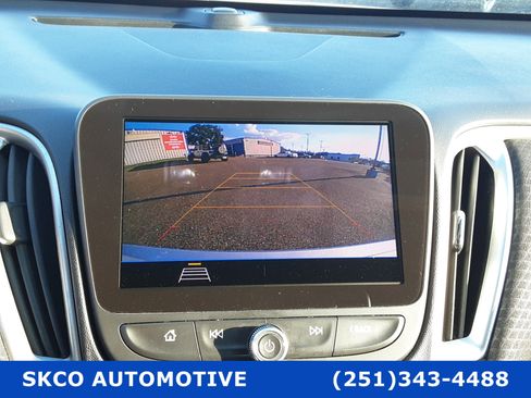 Used 2019 Chevrolet Malibu LS image 16