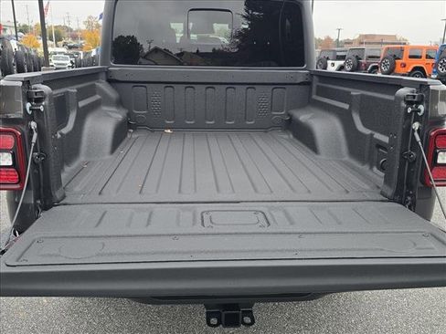 New 2026 Jeep Gladiator Willys image 8