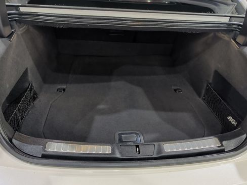 Used 2017 Lincoln Continental Select AWD/4WD image 15