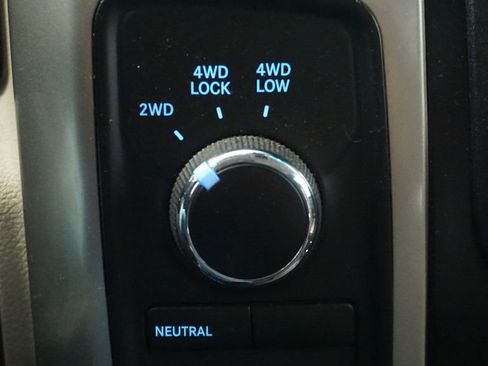 Used 2013 RAM 2500 SLT w/ Protection Group image 34