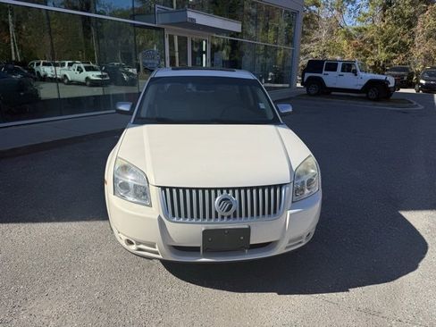 Used 2009 Mercury Sable Premier image 4