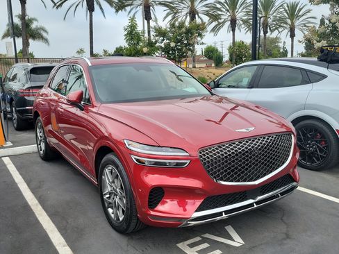 Certified 2023 Genesis GV70 2.5T w/ Advanced Package AWD/4WD image 3