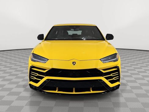 Used 2020 Lamborghini Urus AWD/4WD image 3