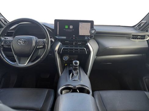 Used 2021 Toyota Venza Limited w/ Advanced Technology Package image 10