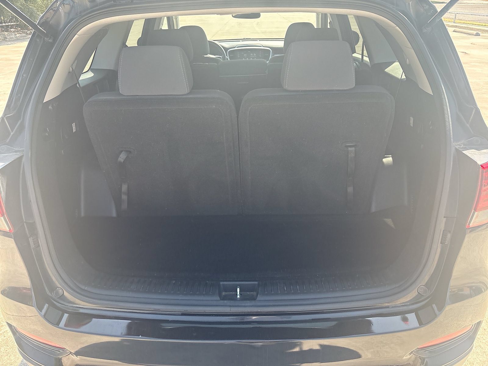 Used 2019 Kia Sorento FWD image 24