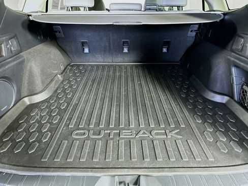 Used 2024 Subaru Outback Limited image 33