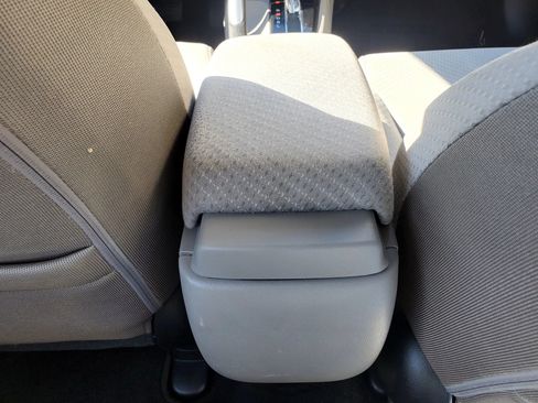 Used 2015 Honda Civic Hybrid Sedan image 27