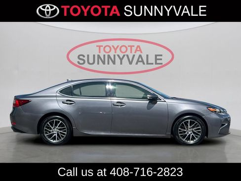 Used 2016 Lexus ES 350 w/ Luxury Package w/Wood Trim FWD image 9