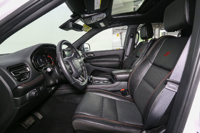 Used 2025 Dodge Durango R/T w/ Blacktop Package AWD/4WD image 47