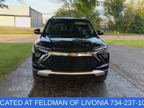 Certified 2024 Chevrolet TrailBlazer LT w/ Convenience Package AWD/4WD image 3