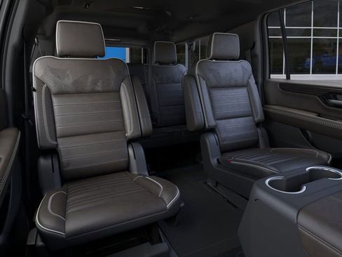 New 2026 GMC Yukon XL Denali Ultimate w/ LPO, Floor Liner Package image 19