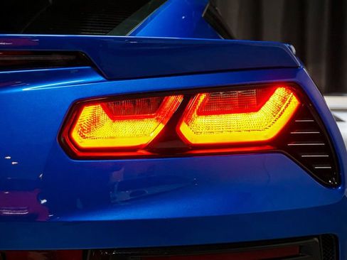 Used 2014 Chevrolet Corvette 2dr Z51 Coupe w/ 3LT Preferred Equipment Group image 78