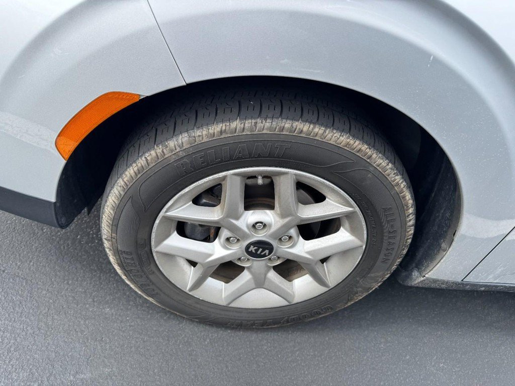 Used 2021 Kia Soul S FWD image 4