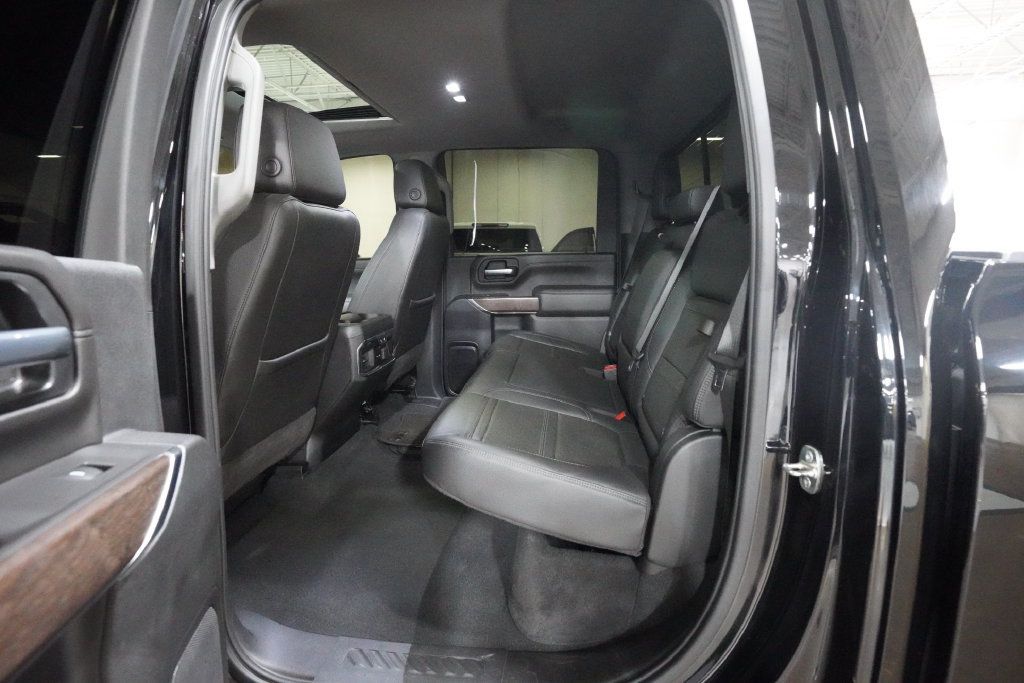 Used 2021 GMC Sierra 3500 Denali w/ Denali Ultimate Package AWD/4WD image 9