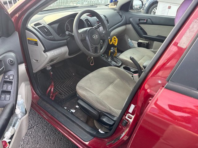 Used 2011 Kia Forte EX FWD image 8