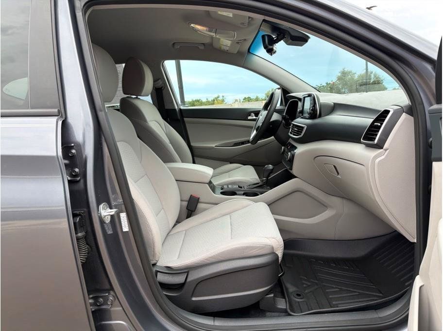 Used 2021 Hyundai Tucson Value w/ Cargo Package AWD/4WD image 14