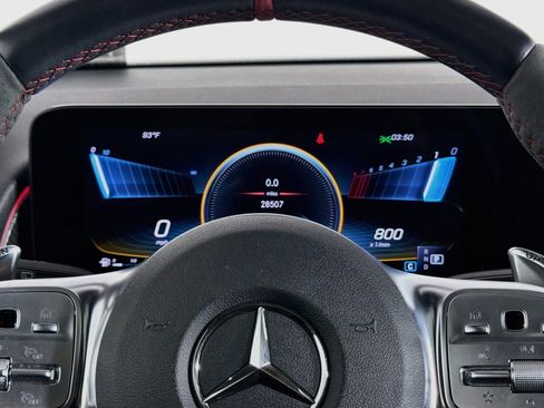 Used 2023 Mercedes-Benz GLB 35 AMG 4MATIC image 18