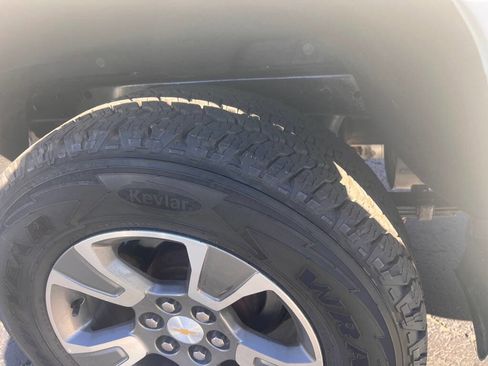 Used 2016 Chevrolet Colorado Z71 image 10