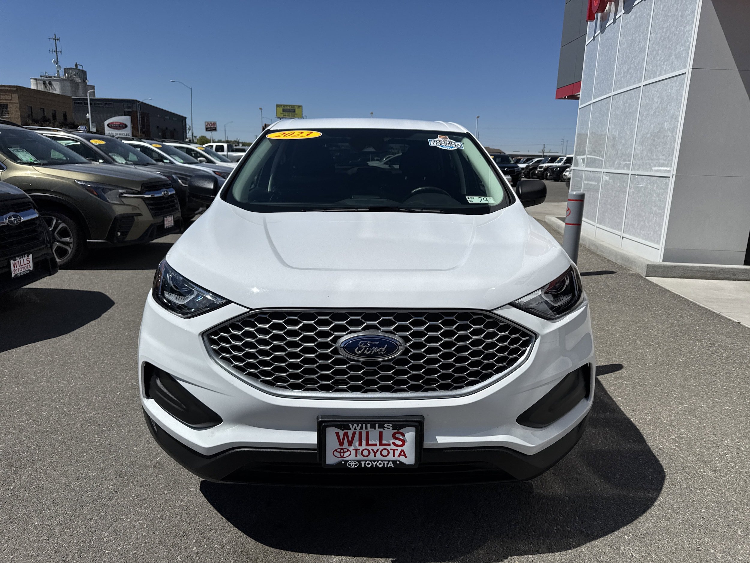 Used 2023 Ford Edge SE AWD/4WD image 5