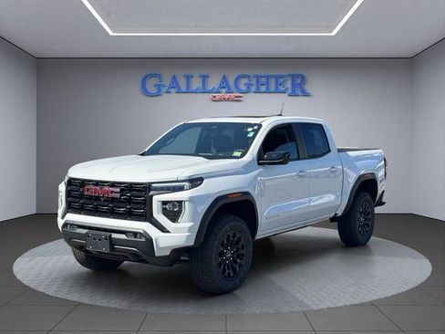 New 2026 GMC Canyon Elevation w/ Convenience Package image 10