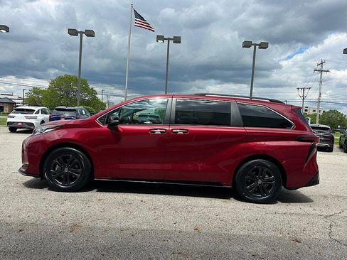 Certified 2024 Toyota Sienna XSE w/ XSE Premium Package AWD/4WD image 2