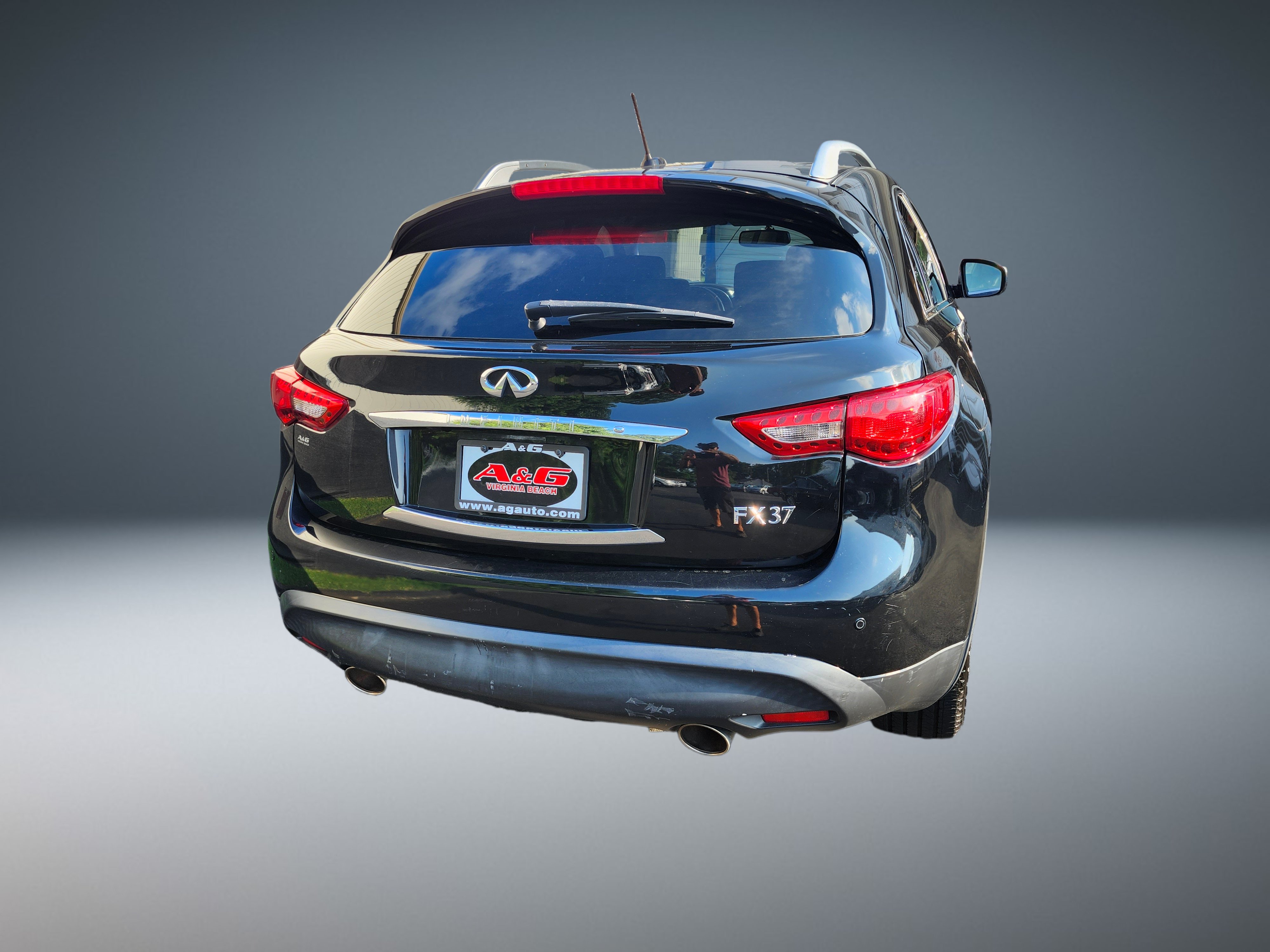 Used 2013 INFINITI FX37 AWD w/ Premium Pkg image 3
