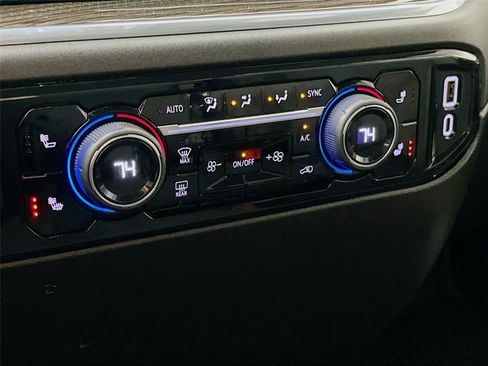 Certified 2025 Chevrolet Silverado 2500 LT image 19