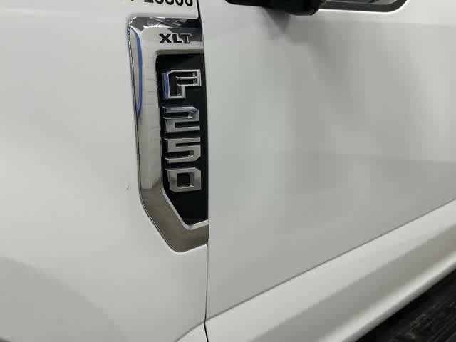 Used 2022 Ford F250 XLT w/ XLT Premium Package AWD/4WD image 30