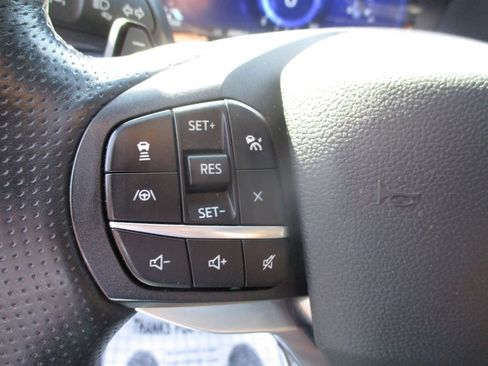 Used 2020 Ford Explorer ST w/ ST Street Pack image 17