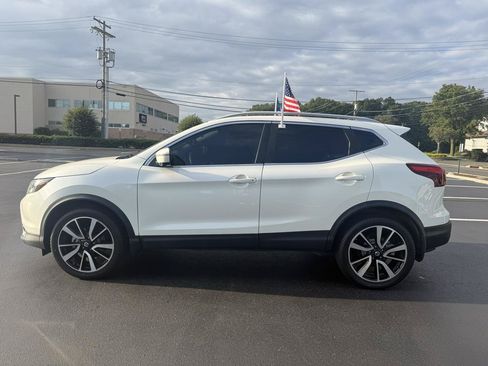 Used 2018 Nissan Rogue Sport SL w/ SL Premium Package AWD/4WD image 8