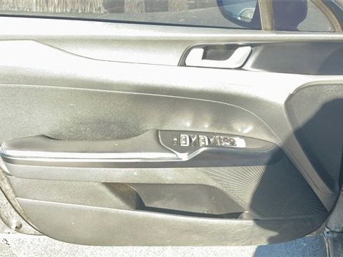 Used 2022 Kia K5 GT-Line image 15