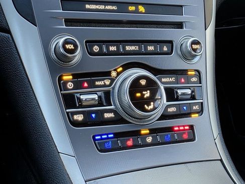 Used 2017 Lincoln MKZ Reserve w/ Climate Package image 24