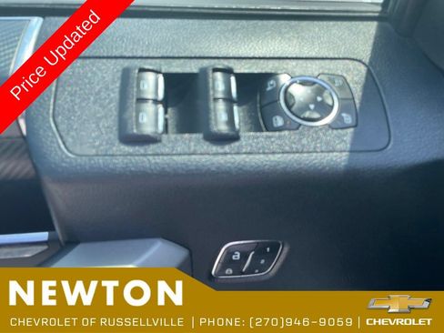 Used 2019 Ford F150 Lariat AWD/4WD image 9