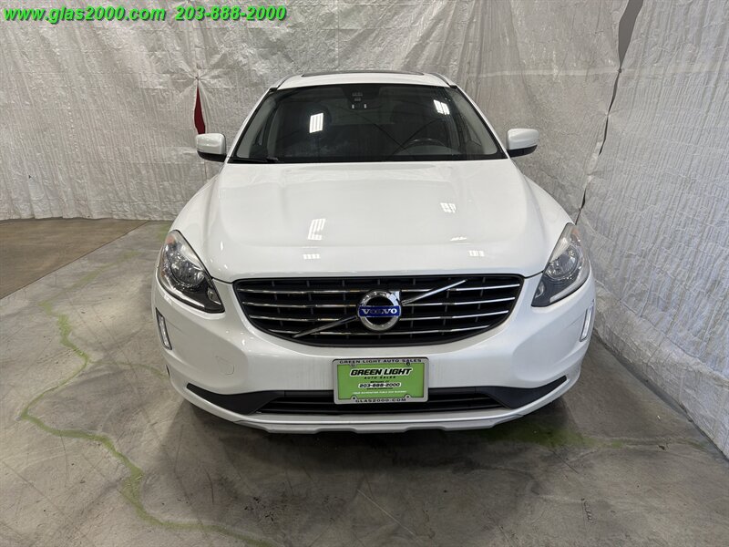 Used 2016 Volvo XC60 T5 Premier AWD/4WD image 19