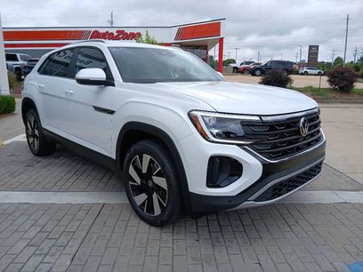New 2026 Volkswagen Atlas Cross Sport SE