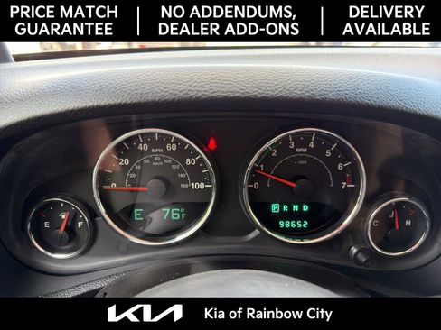 Used 2013 Jeep Wrangler Unlimited Rubicon w/ Connectivity Group image 18