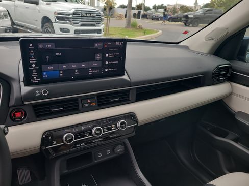 Used 2026 Honda Pilot Touring image 22
