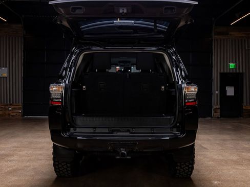 Used 2024 Toyota 4Runner SR5 image 9