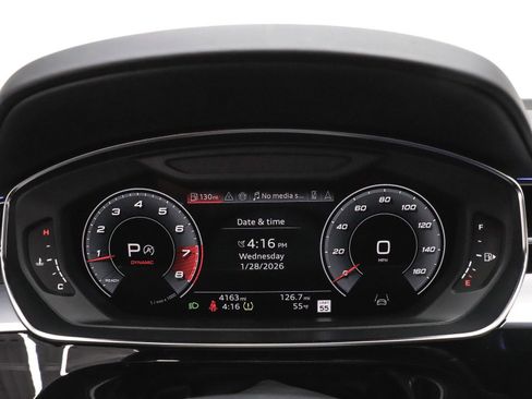 Used 2024 Audi S8 image 38