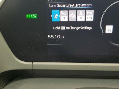 Certified 2025 Toyota bZ4X AWD image 26