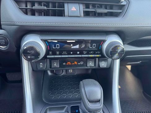 Used 2024 Toyota RAV4 XLE w/ Convenience Package AWD/4WD image 32