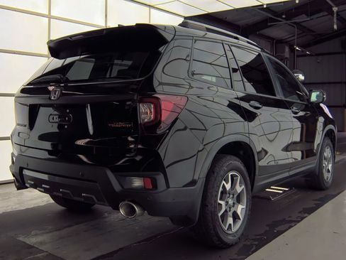 Used 2022 Honda Passport TrailSport image 6
