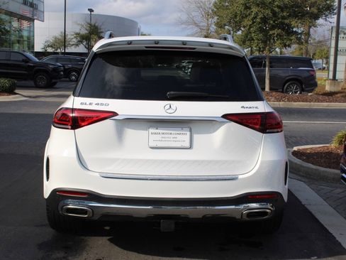Used 2022 Mercedes-Benz GLE 450 4MATIC w/ AMG Line Exterior image 7