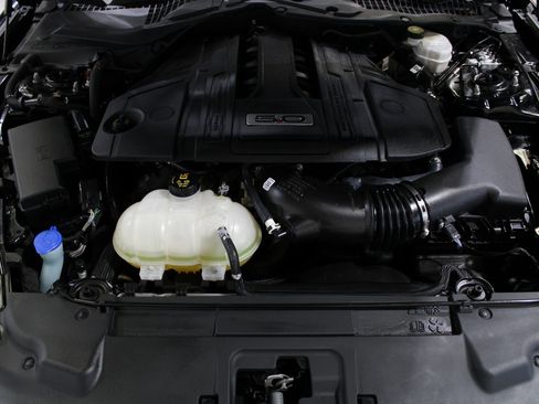 Used 2021 Ford Mustang GT w/ Equipment Group 301A RWD image 33