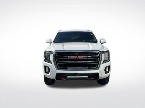 Used 2023 GMC Yukon XL AT4 w/ AT4 Premium Plus Package AWD/4WD image 2