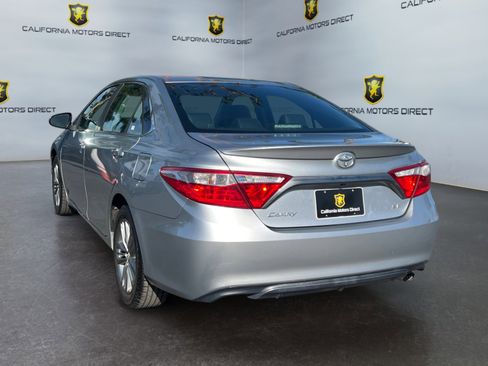 Used 2016 Toyota Camry SE FWD image 3